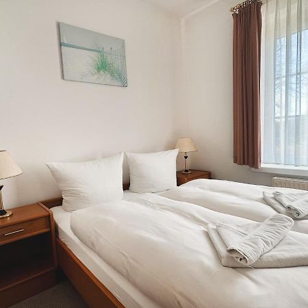 Pension Zur Inselbruecke Wolgast Bagian luar foto